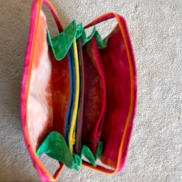 Travel essentials Batik zip around with 4 zip slots inside. 9.5” by 7”. - Picture 2 of 3